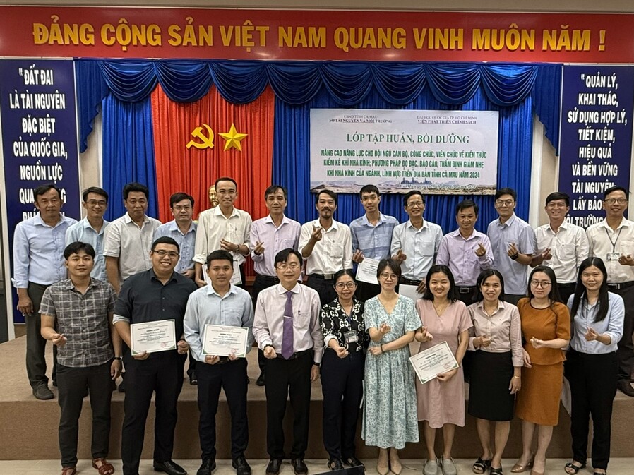 Tập huấn nâng cao năng lực kiểm kê khí nhà kính cho cán bộ, viên chức tỉnh Cà Mau